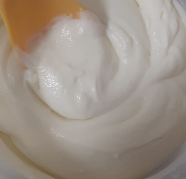 AYURVEDIC ANTI AGEING CREAM BASE MANUFACTURER AND DISTRIBUTOR (AYUSH CERTIFIED)