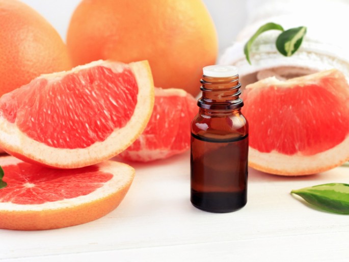 Grapefruit (Pink) Essential Oil