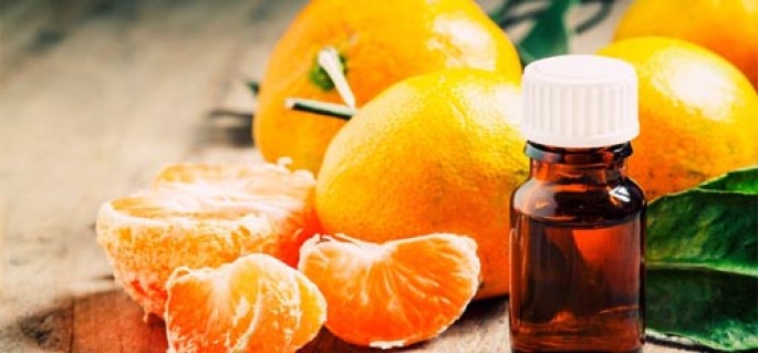 Mandarin Essential Oil